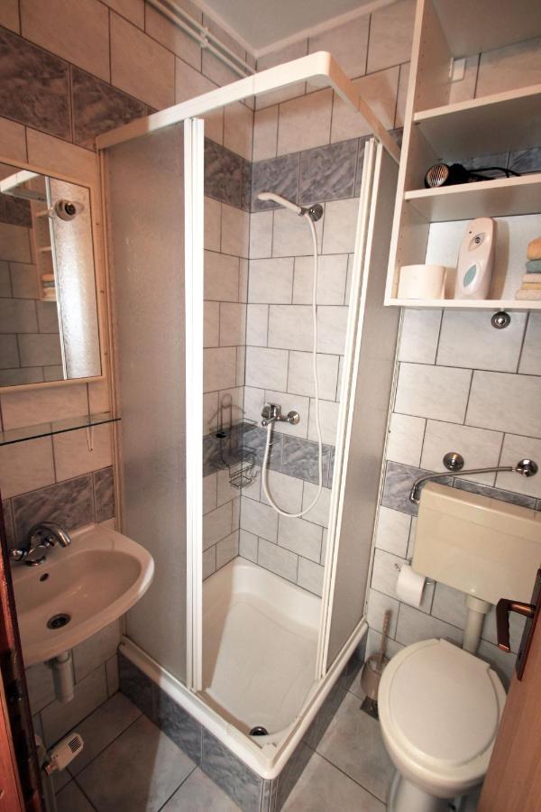 App Blazekovic Apartamento Crikvenica Exterior foto